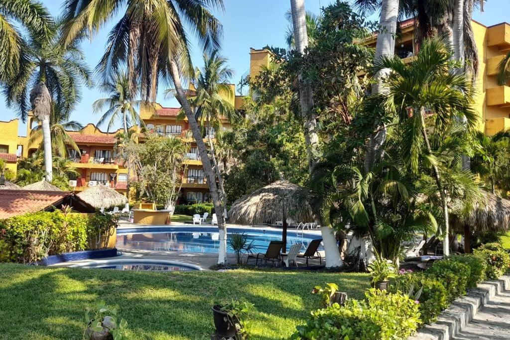 Apartmán Sol Y Mar. Delfines Ixtapa  Exteriér fotografie